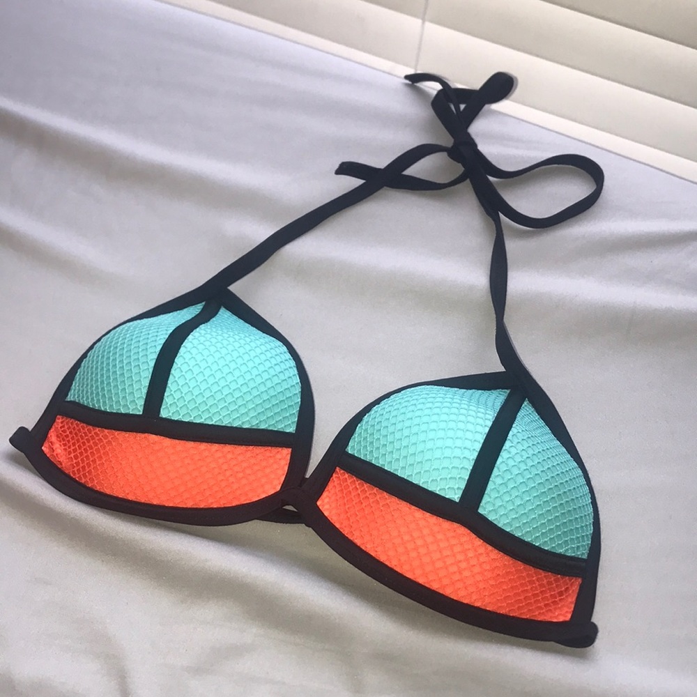 Triangle bikini top